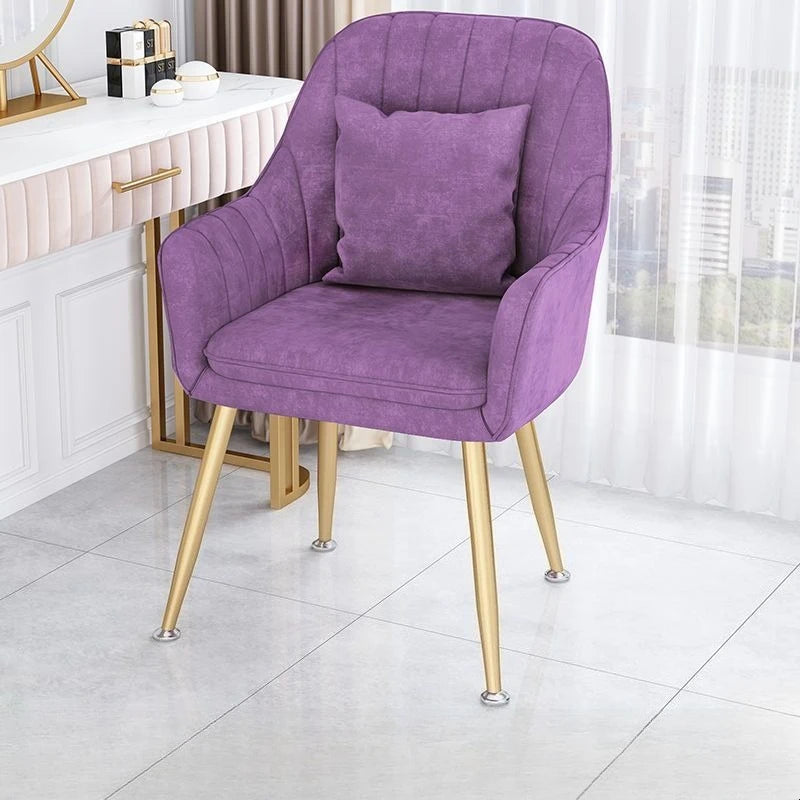 Makeup & Nail Art Chair – Light Luxury