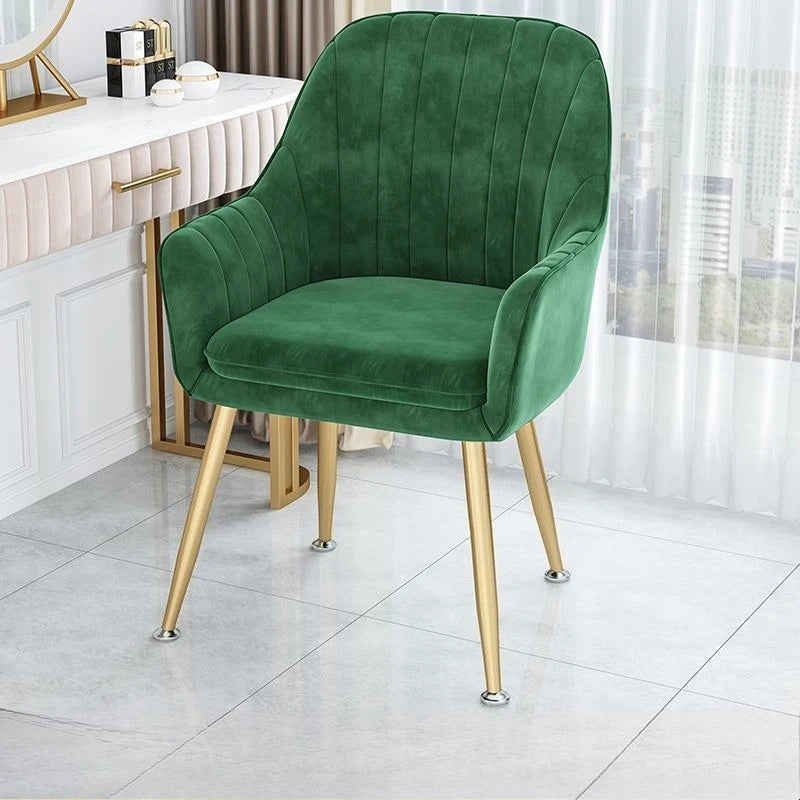 Makeup & Nail Art Chair – Light Luxury