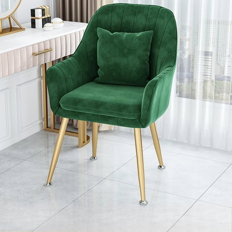 Makeup & Nail Art Chair – Light Luxury