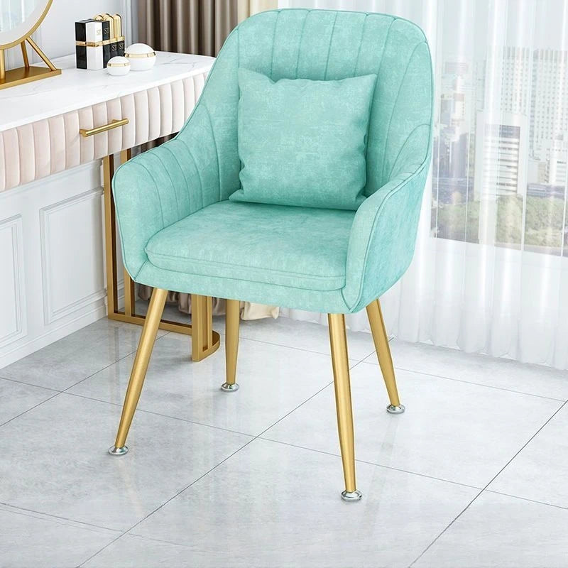 Makeup & Nail Art Chair – Light Luxury