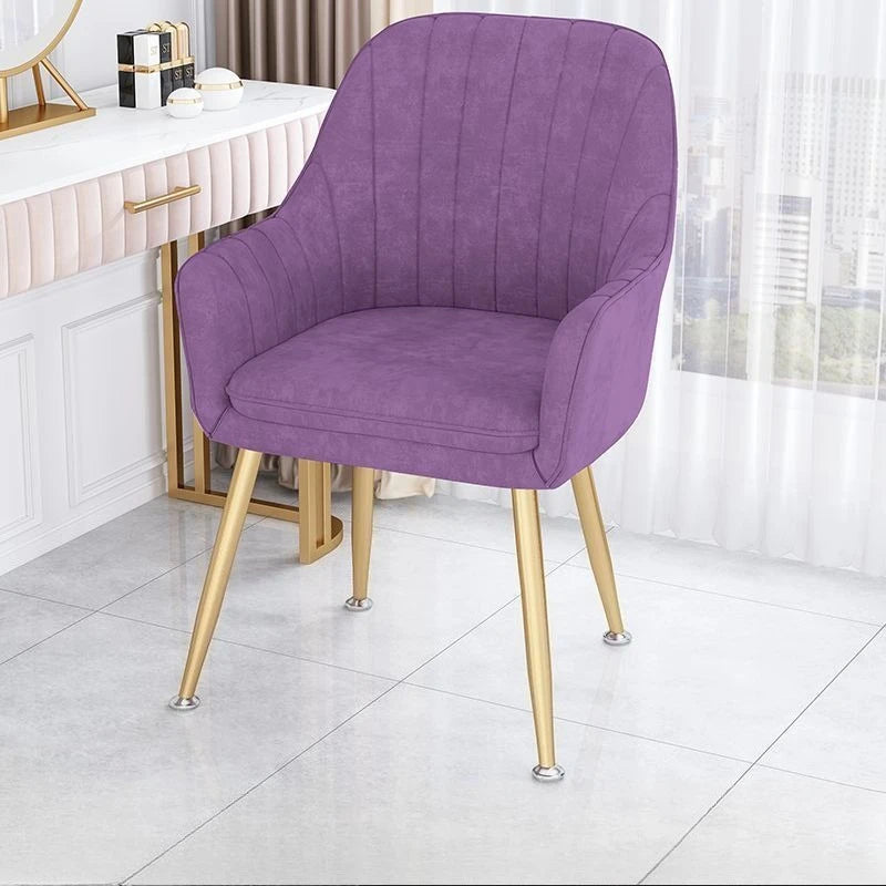 Makeup & Nail Art Chair – Light Luxury