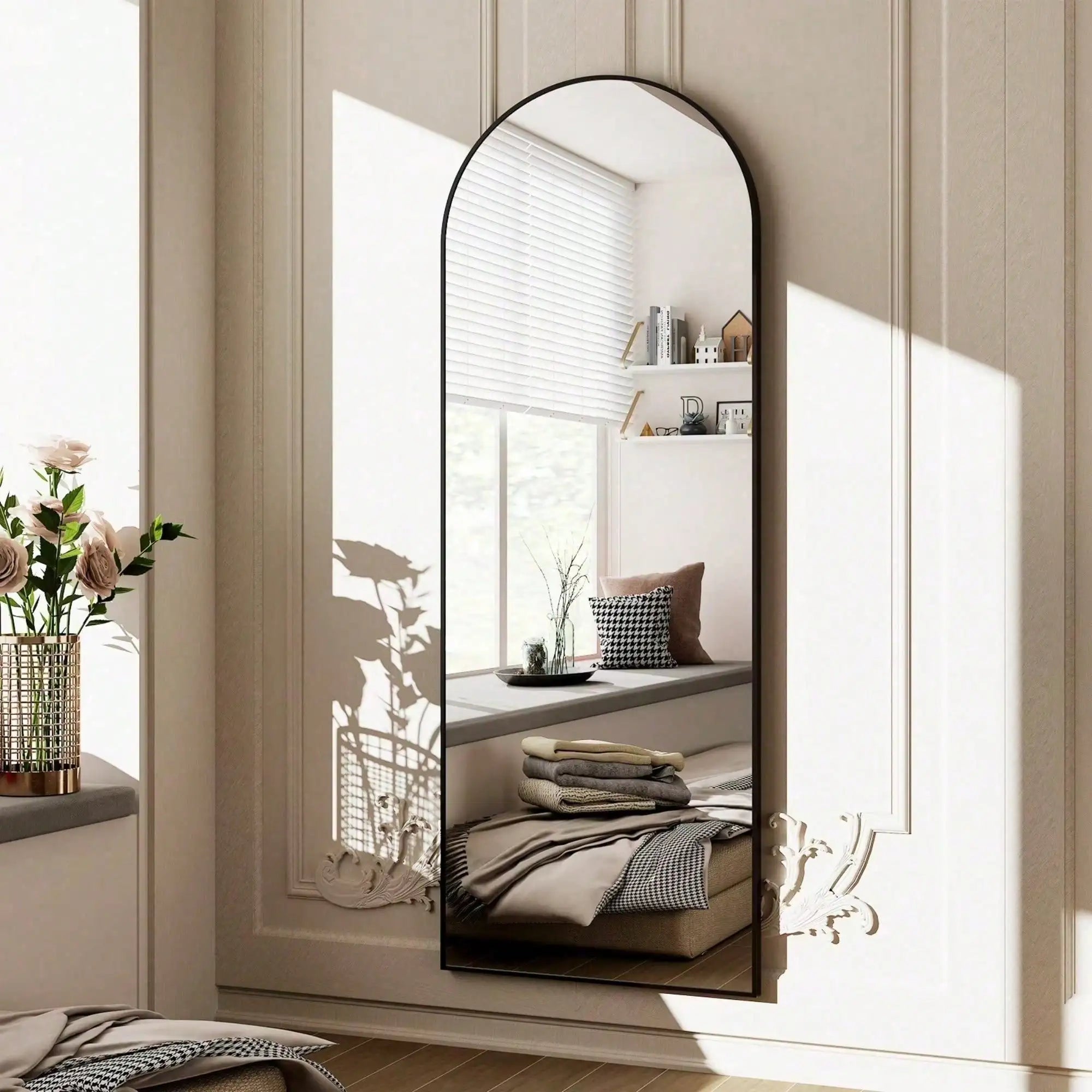 Arched Full-Length Mirror – Black Minimalist